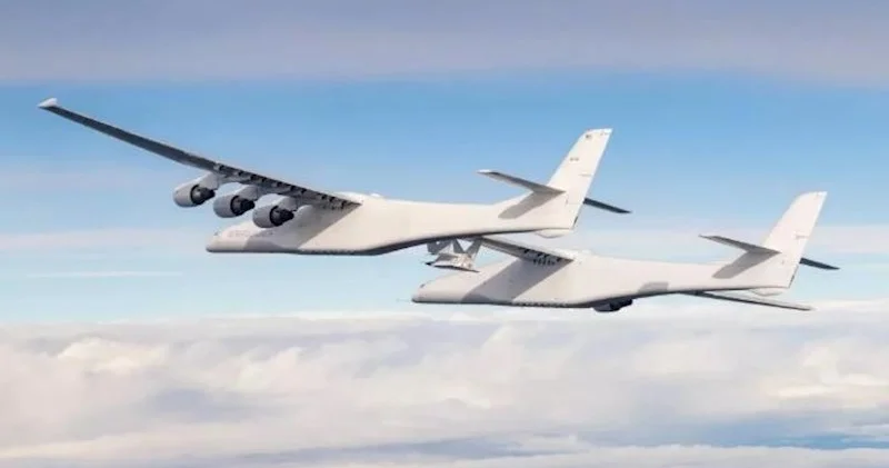 Bu təyyarənin qanadları futbol meydançasından böyükdür