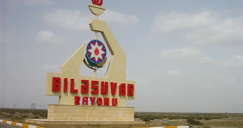 Biləsuvarda DƏHŞƏTLİ QƏTL: Gəlin qayınanasını öldürdü