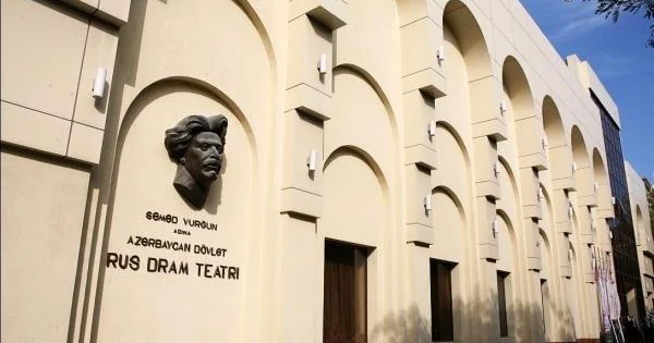 Азербайджанский русский драматический театр отметит 105 летие