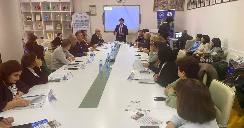 Qardaş xalqların dünyaya açılan mənəvi pəncərəsi