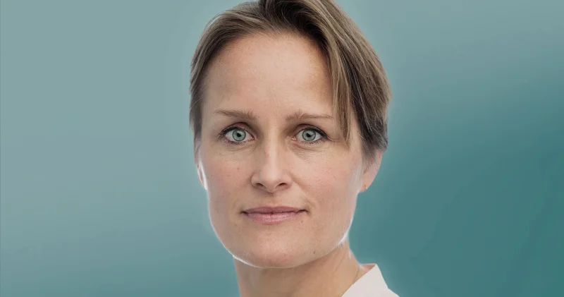 Britaniyalı kəşfiyyatçılar Ukraynanı tərk etməyəcək: Mİ6 nın rəhbəri Putinə xəbərdarlıq etdi