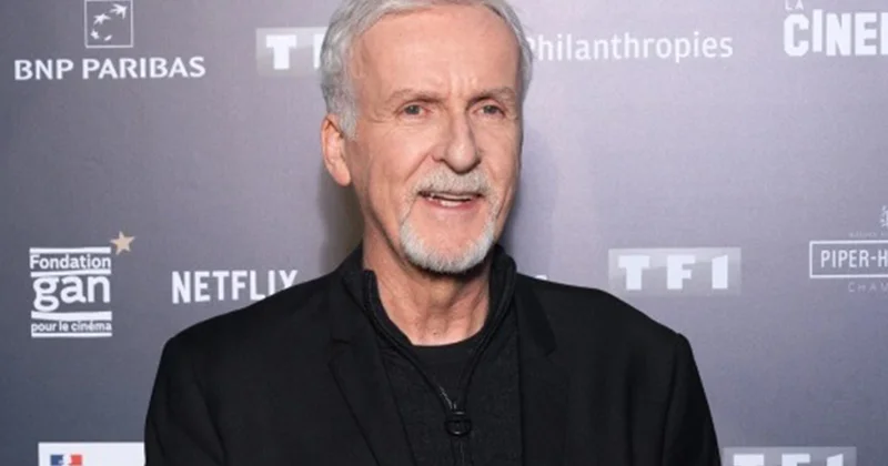 Filmlərindən milyard dollar qazanıb