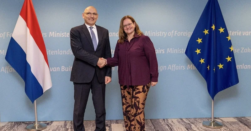 Elçin Əmirbəyov niderlandlı nazirlə Cənubi Qafqazdakı geosiyasi prosesləri müzakirə edib FOTO