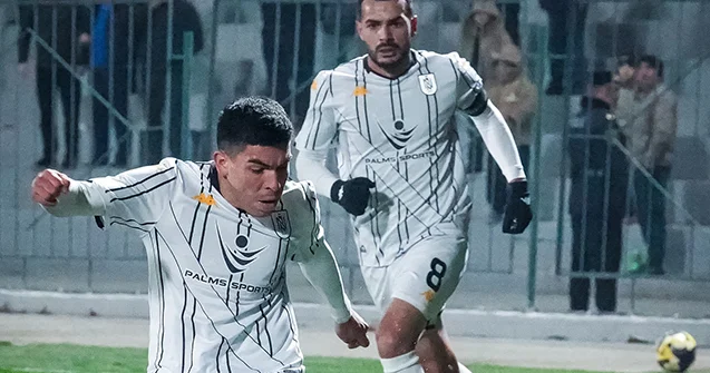 Vernidub “Neftçi” ilə ilk oyununa çıxır