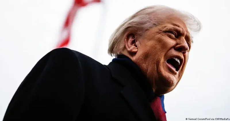 “Tramp mümkün məğlubiyyəti istisna etmir: Respublikaçılar 2026 cı ildə Konqresi itirə bilər“ “The Wall Street Journal“