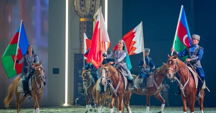 Карабахские скакуны представлены на международном фестивале в Бахрейне