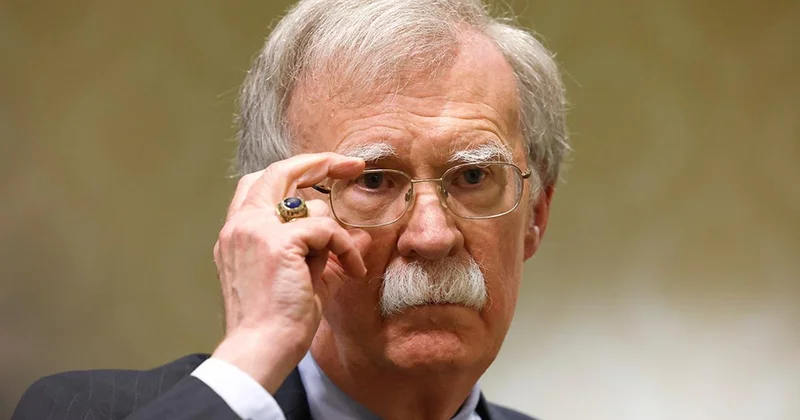 Болтон призвал Украину снизить призывной возраст до 18 лет Minval Politika