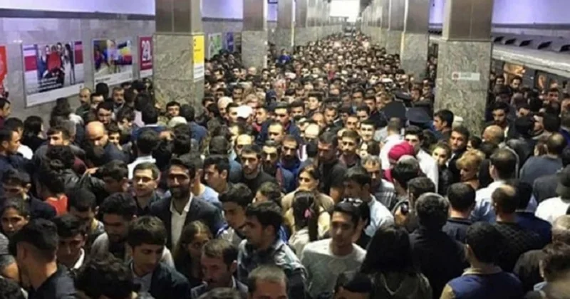 Metrodakı sıxlıq narazılıq yaratdı