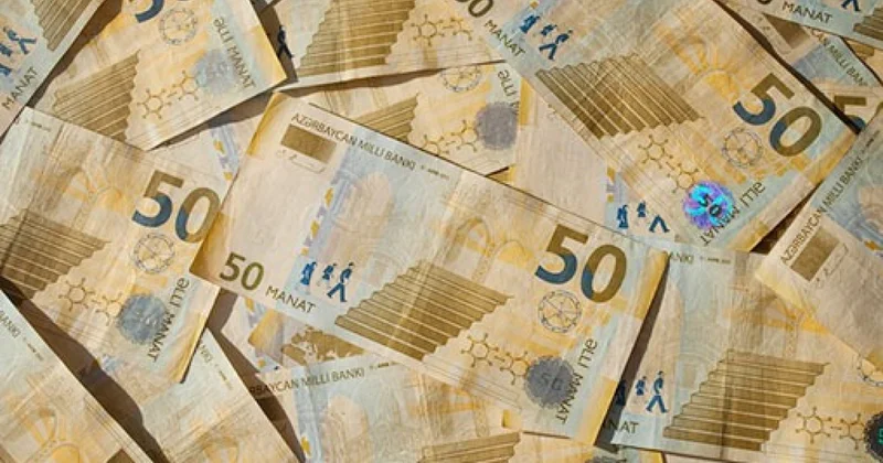 Кто лидирует по денежным переводам в Азербайджан?