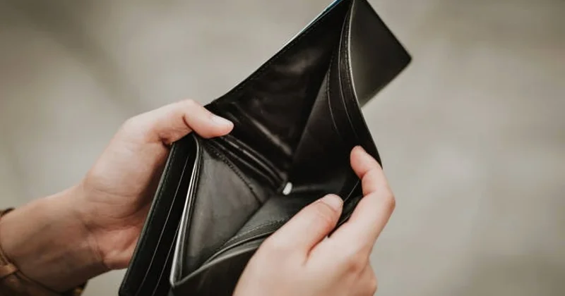 Bu şəxslər borc ödəməyə məcbur deyil Bu şəxslər borc ödəməyə məcbur deyil