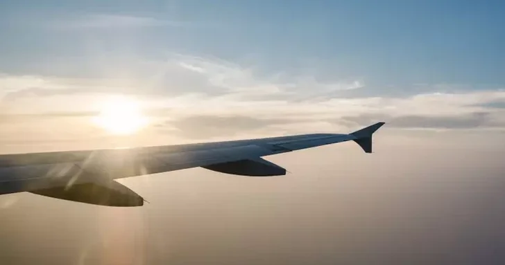 В Мексике вблизи аэропорта Толуки упал бизнес джет