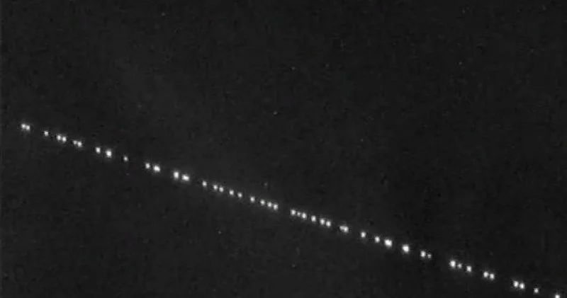 Çin İlon Maskın internet peyklərini göydə bloklamağı planlaşdırır