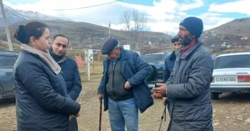 Milli Məclisin deputatı Sevinc Hüseynova seçicilərlə görüşüb