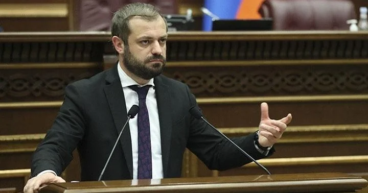 İrəvan Bakıdan neft alır? Papoyan açıqladı