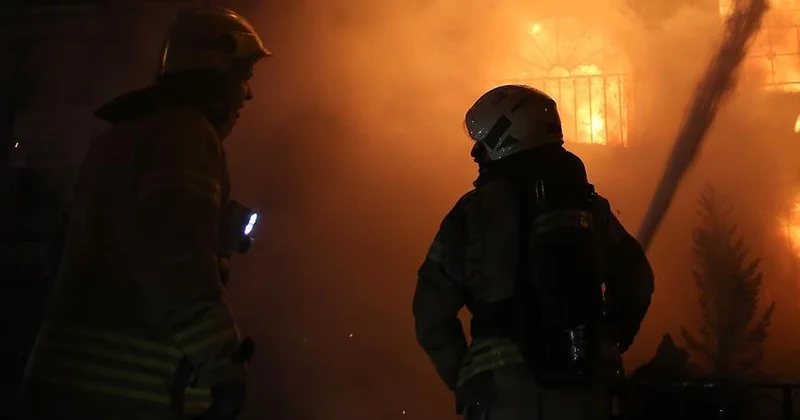 Tehranda “İran” yanaraq məhv oldu