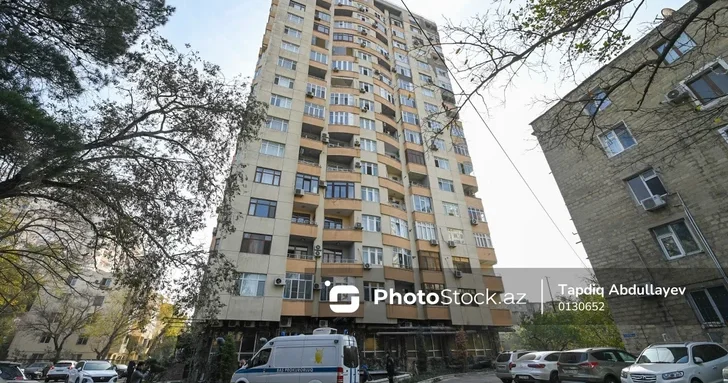 Жителям сгоревшего дома в Ясамальском районе выплатили средства за съемное жилье