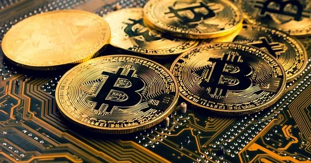 Avropada Bitcoin lə ödəniş başladı: Sınaq uğurlu olacaqmı? İQTİSADÇI RƏYİ
