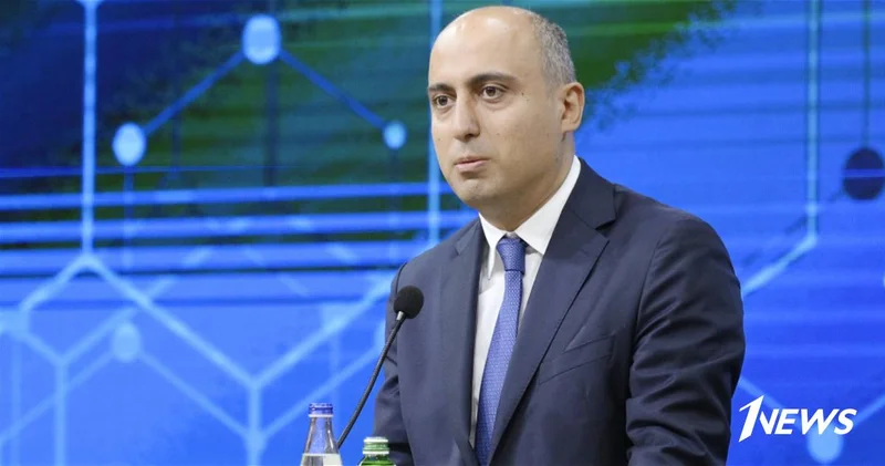 Министр образования о тяжёлых рюкзаках: Министерство рюкзаки не наполняет решать вопрос нужно совместно