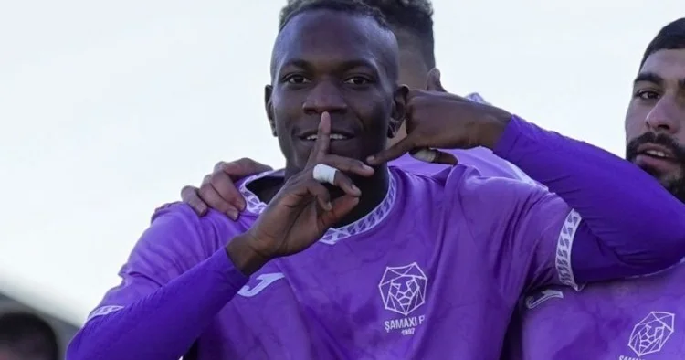 Bizim ölkədə klublar yaxşı maaşlar ödəyir, futbolçular xaricə getmək istəmir Azərbaycanda oynayan Tanzaniya millisinin üzvü