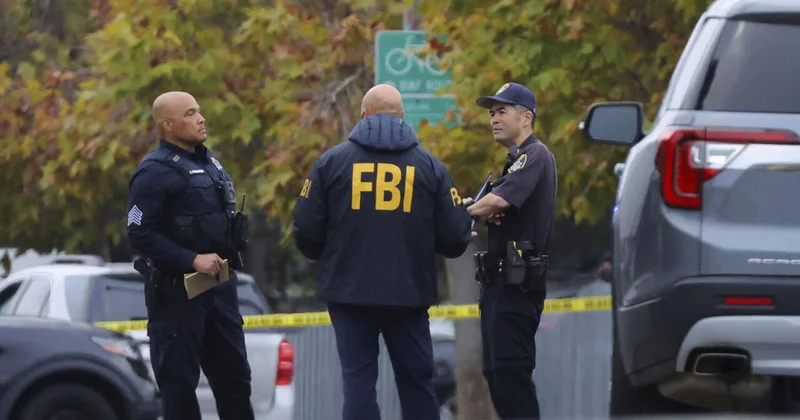 Известный режиссер найден мертвым с женой