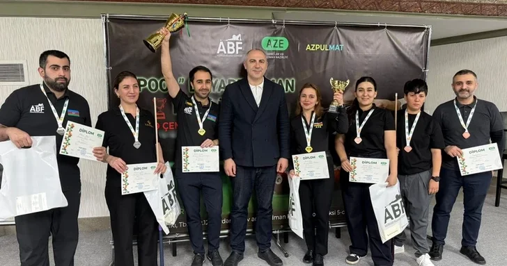 Названы победители чемпионата Азербайджана по бильярду Пул