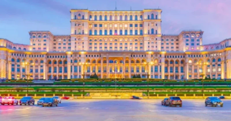 Dünyanın ən ağır binası hər il altı millimetr dərinə gedir