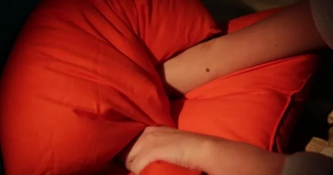 Qadını gəlini və qardaşı yastıqla boğaraq öldürüblər Biləsuvardakı qətlin TƏFƏRRÜATI