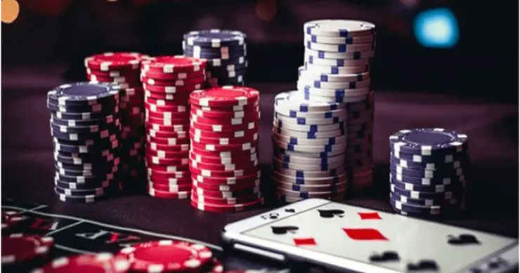 Qumarda qazanıb arvadına evlər aldı, indi HAKİM QARŞISINDA