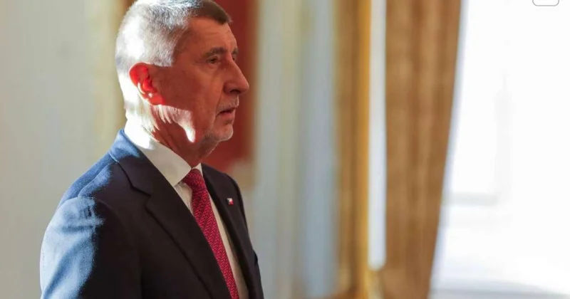 Çexiya Prezidenti yeni hökuməti təsdiqlədi Reuters