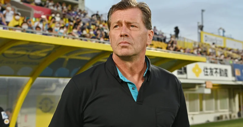 Tanınmış məşqçi klubunu dəyişir