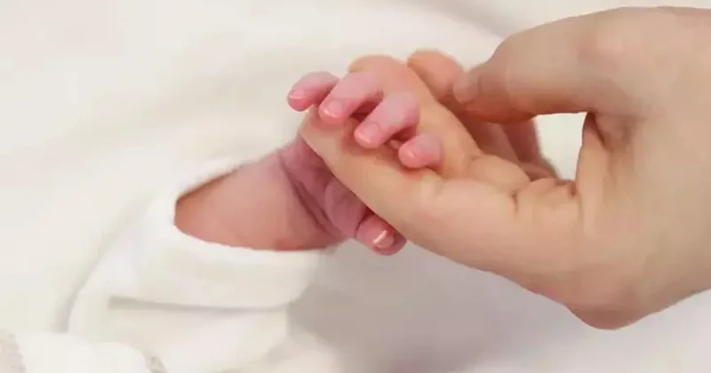 Hökumət düyməni basdı: Ölkə üzrə doğumlar pulsuz olacaq