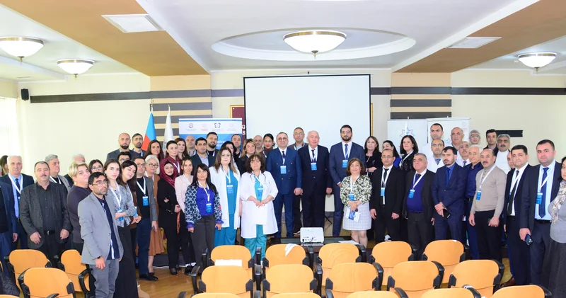 Beyin ölümü və böyrək transplantasiyasının müasir problemləri çüzakirə olunub