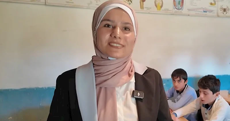 Kəndinə ilk ali təhsilli qadın kimi qayıtdı... VİDEO