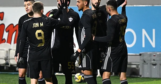 6000 й матч и достижения футболистов Карабаха