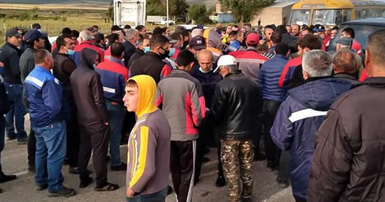 Россия продолжает игру на карабахской теме под видом помощи Minval Politika