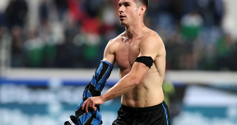 “Yuventus” və “İnter” Ruslanı izləyir