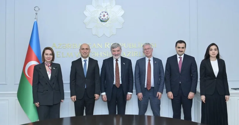 Emin Əmrullayev Böyük Britaniyanın Lordlar Palatasının üzvü ilə görüşüb