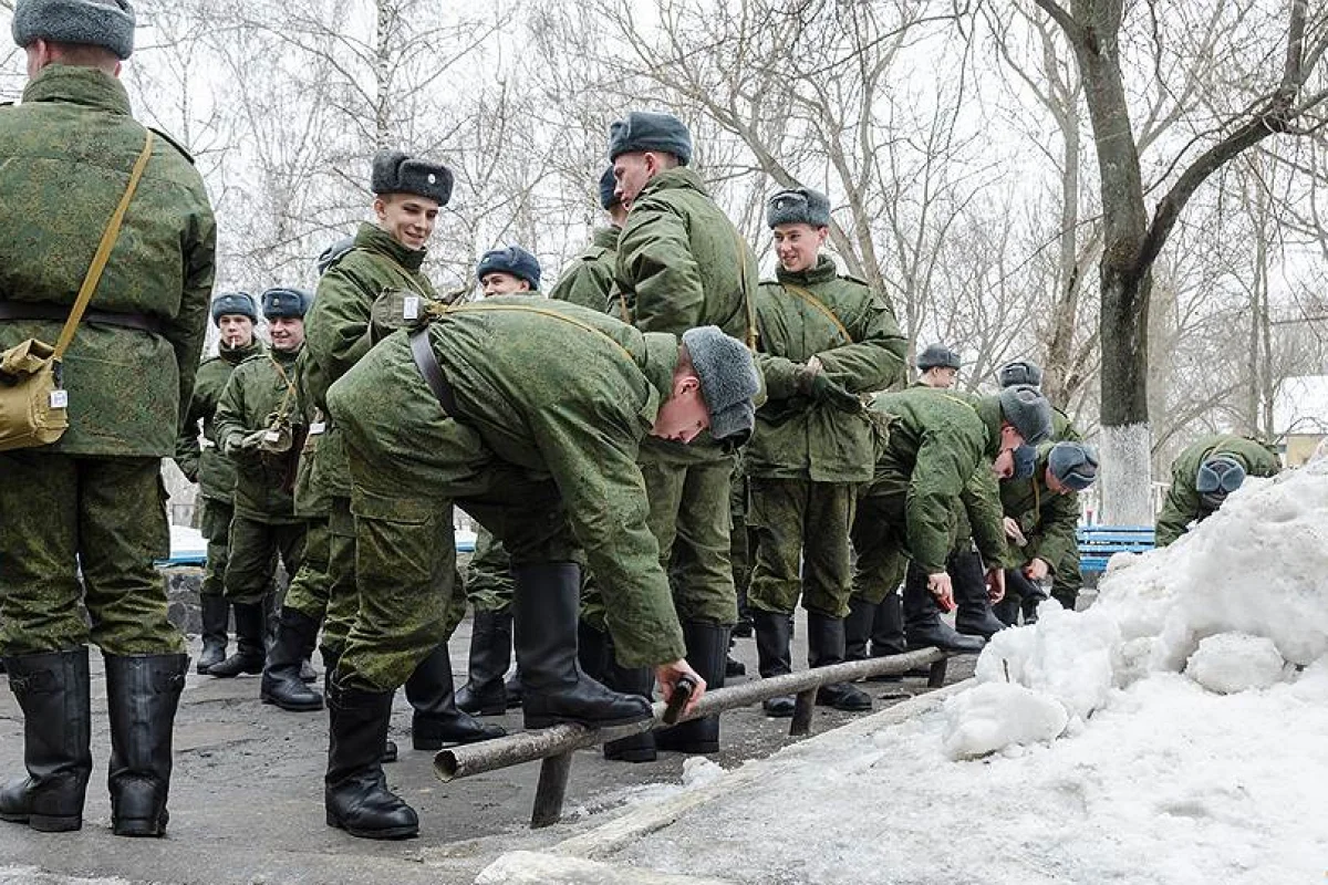 Путин отправил россиян на военные сборы Haqqin