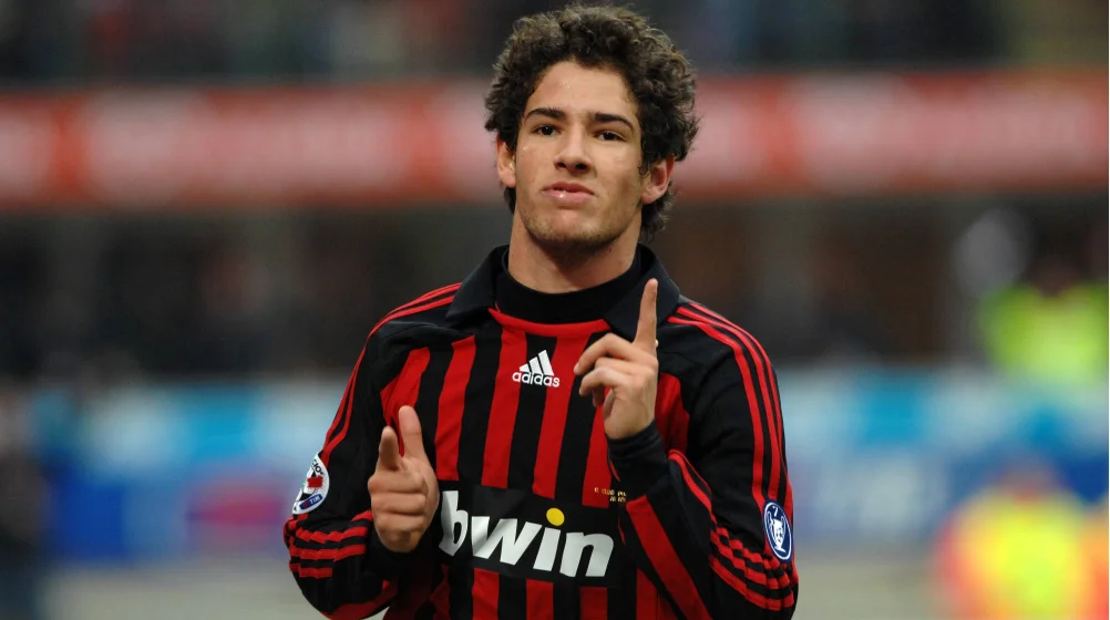 Pato: “Ronaldo kumirim idi, ancaq…”