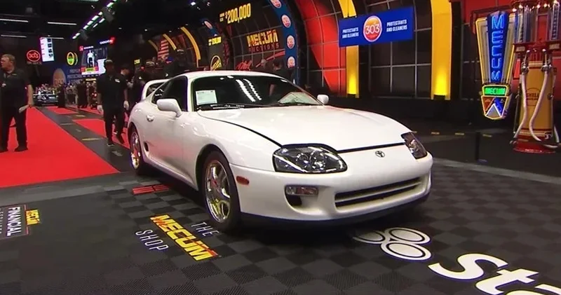 30 yaşlı Toyota Supra nın satış qiyməti gözqamaşdırır (VİDEO)