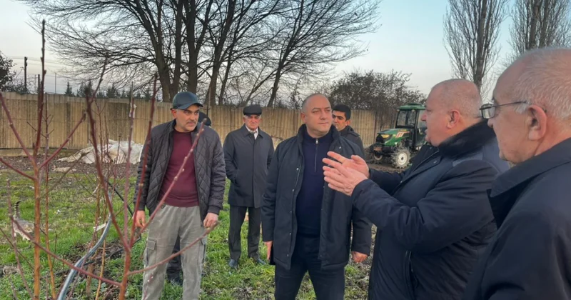 Aparat rəhbəri Xaçmazda vətəndaşlarla görüşdü FOTO