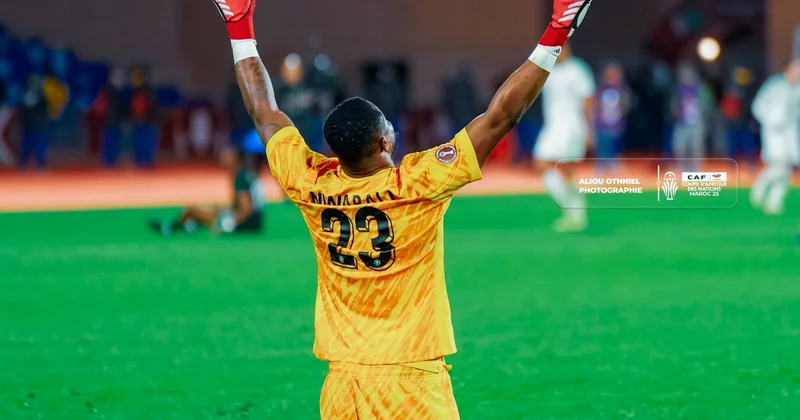 Afrika Kubokunda qalmaqallı epizod: Nigeriya qapıçısının planı boşa çıxdı VİDEO