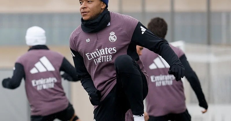 “Real Madrid”də ciddi itkilər, Mbappe isə məşqlərə qayıtdı FOTO
