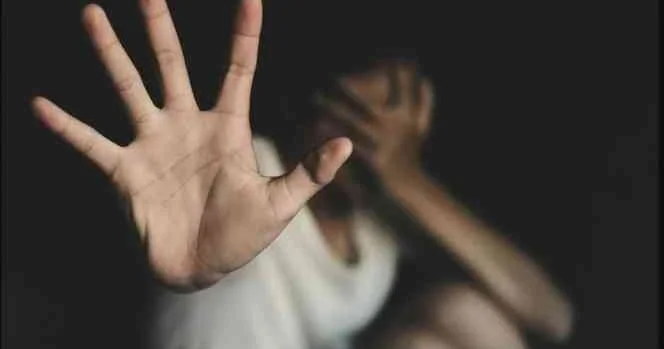 İşçilərinə təcavüz etdiyi idda edilən məşhur müğənni danışdı