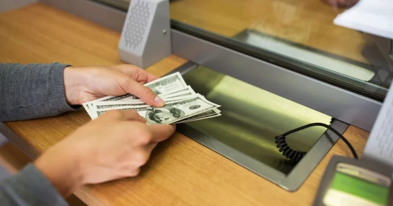 Ötən il Azərbaycandan Gürcüstana 40 mln. dollardan çox pul köçürülüb