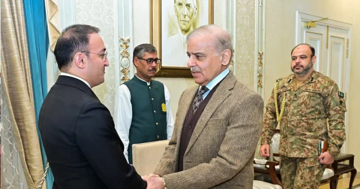 Pakistanın Baş naziri “ASAN xidmət”in sədrini qəbul edib