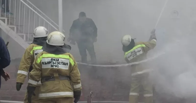 Пожар в столице Кыргызстана: найдено тело иностранца Видео