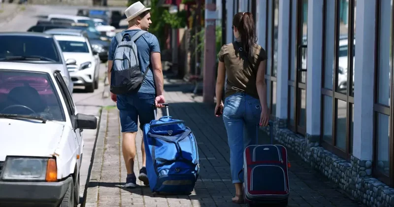 В Кыргызстане введены новые правила для пребывания иностранцев