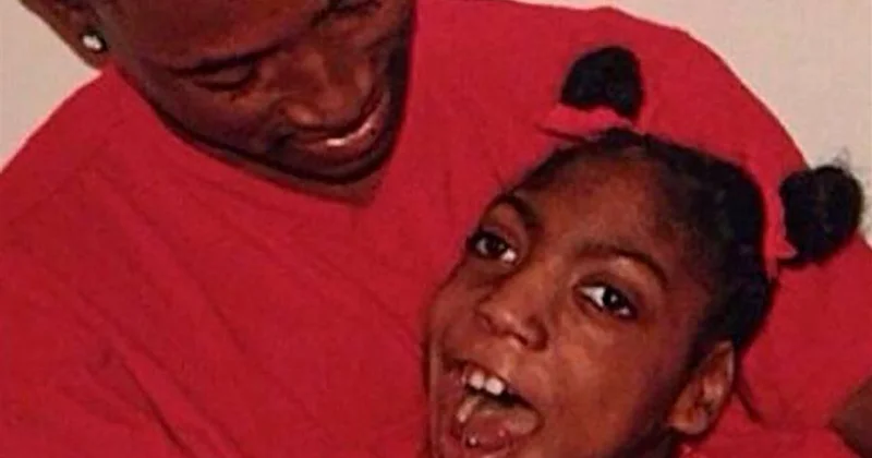 Həkimlərin ölmüş hesab etdiyi qıza görə 3 milyon təzminat ödənildi