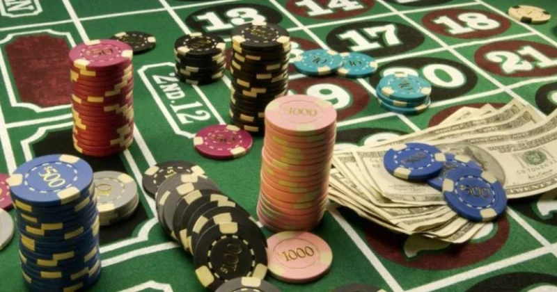 Qanunsuz onlayn kazino oyunları təşkil edən iki nəfər saxlanıldı VİDEO